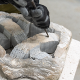 beeldhouwen in steen