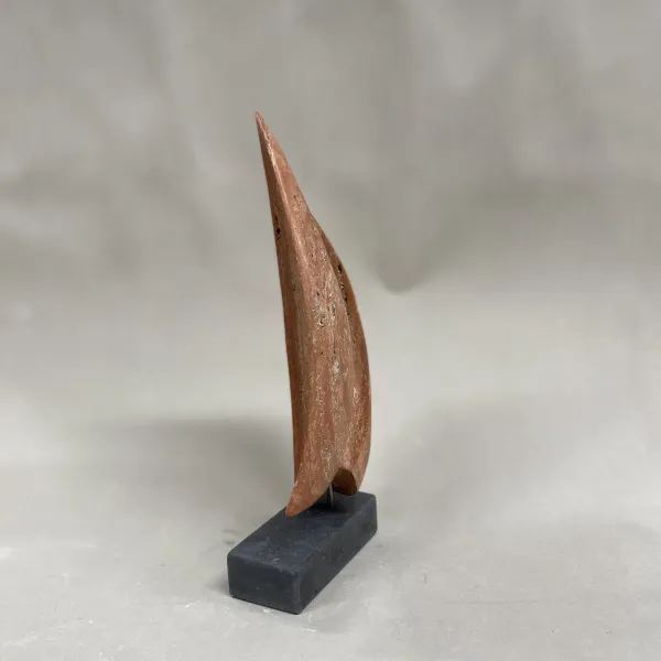 beeld in natuursteen