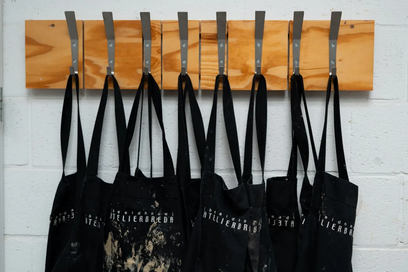 schorten voor het werken in klei